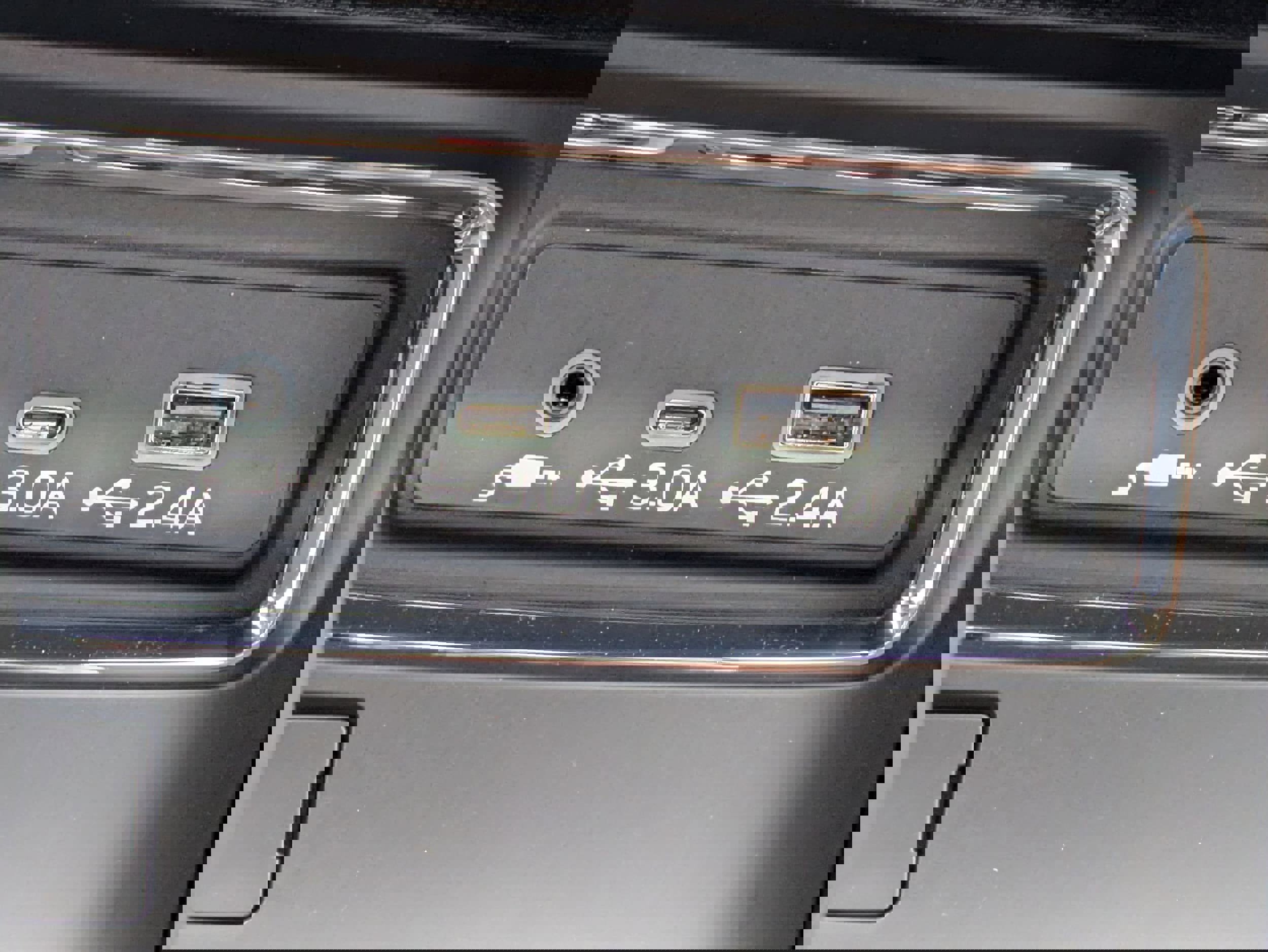 New 2025 Subaru Ascent Limited image 23