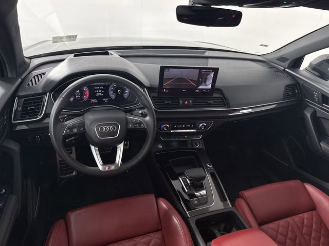 Used 2024 Audi SQ5 Prestige image 23