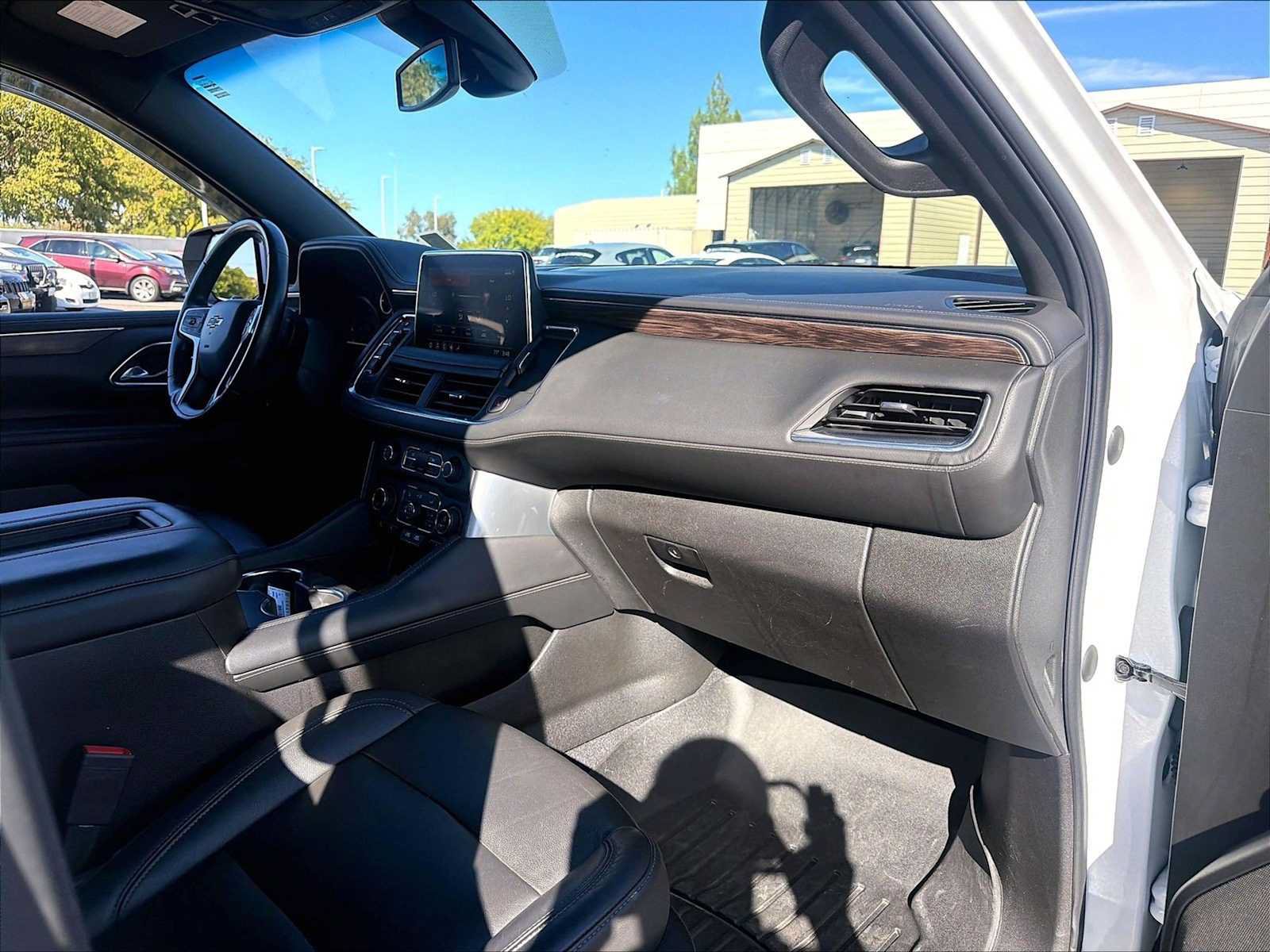 Used 2021 Chevrolet Tahoe Z71 AWD/4WD image 18