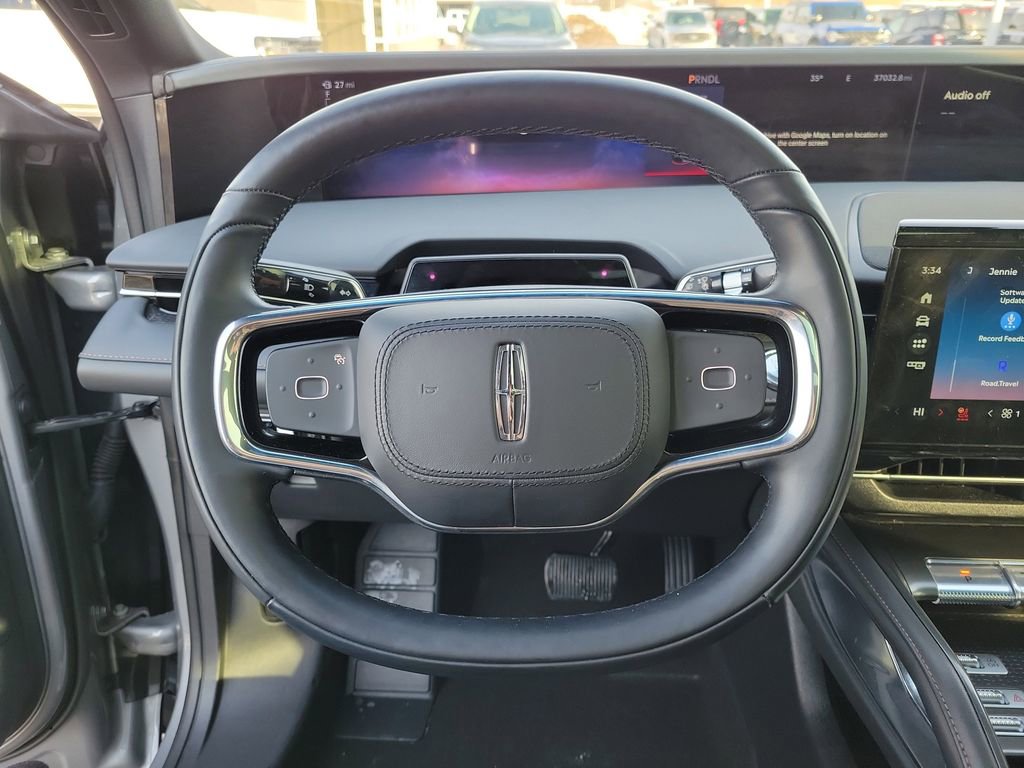 Certified 2024 Lincoln Nautilus Reserve w/ Equipment Group 202A image 23