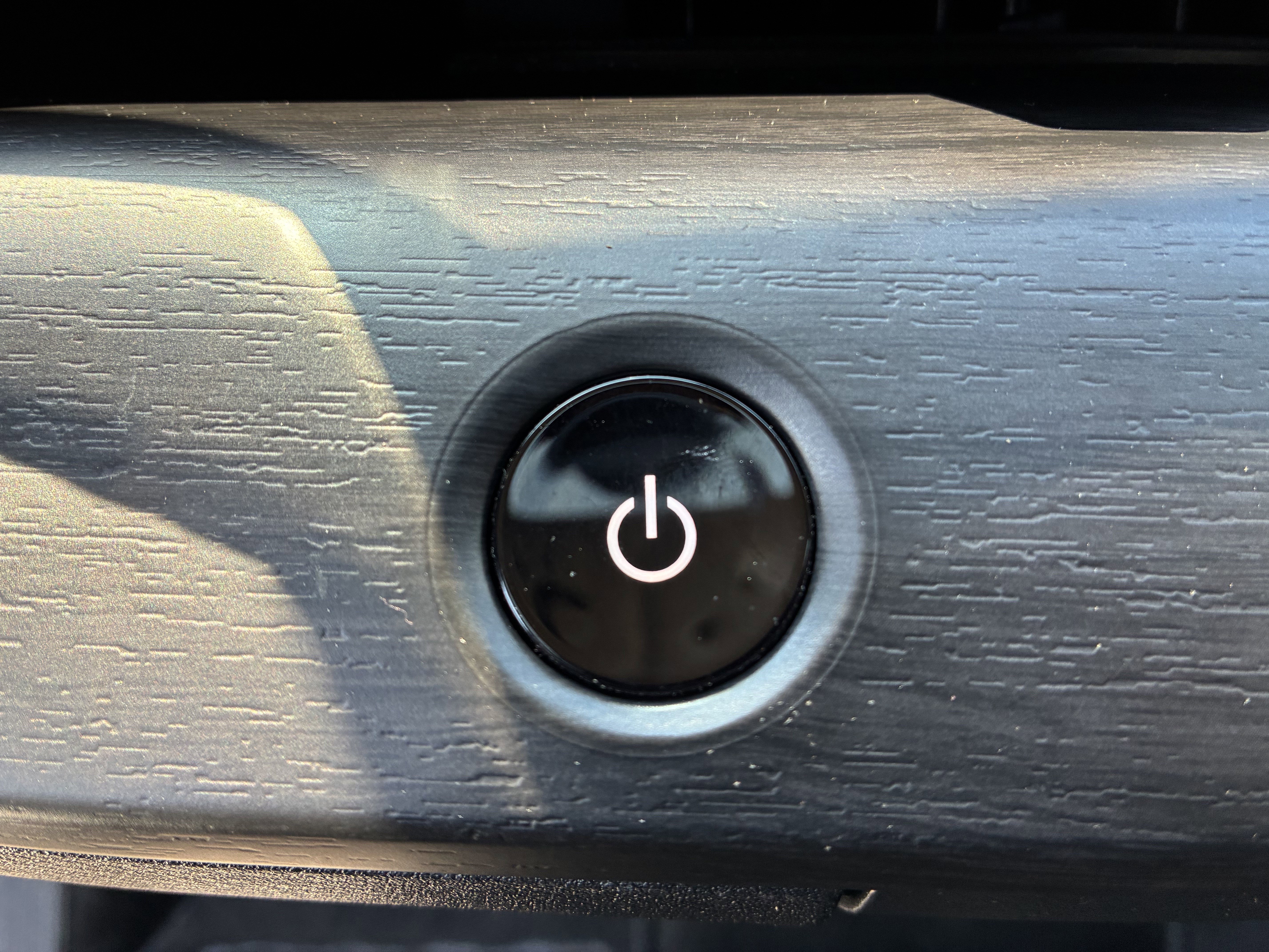 Used 2024 Nissan Ariya AWD image 33