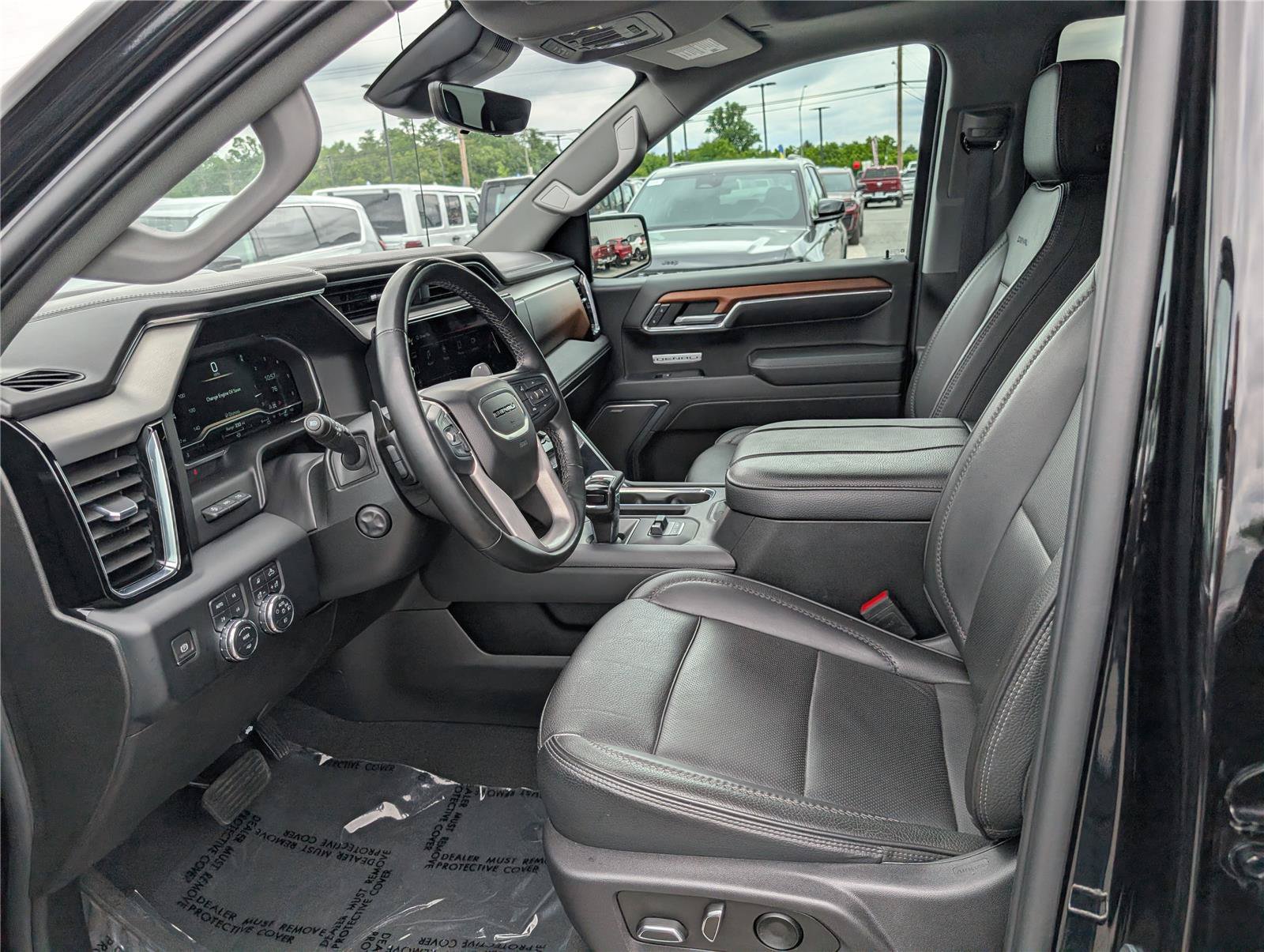Used 2023 GMC Sierra 1500 Denali w/ Denali Reserve Package AWD/4WD image 15