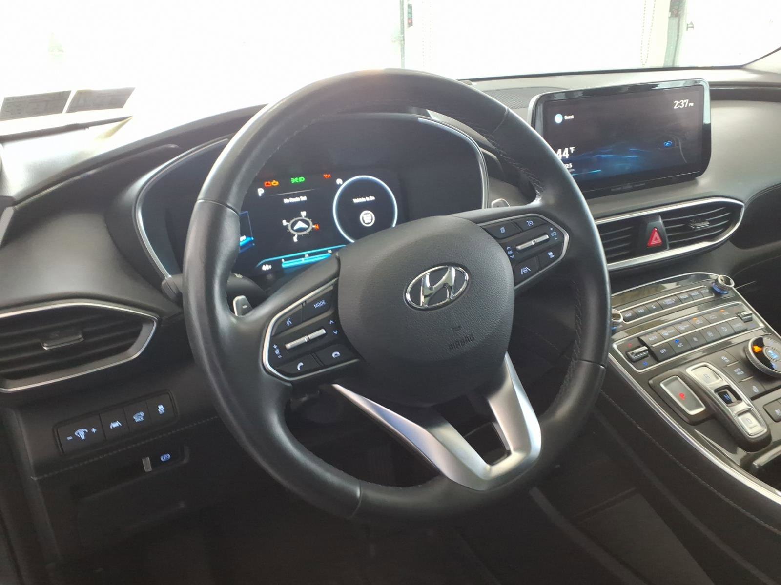 Used 2021 Hyundai Santa Fe Limited AWD/4WD image 11