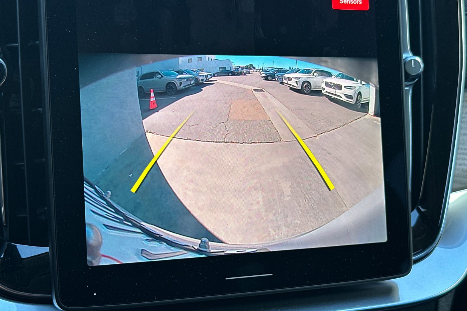 Certified 2025 Volvo XC90 B5 Core w/ Protection Package Premier image 22