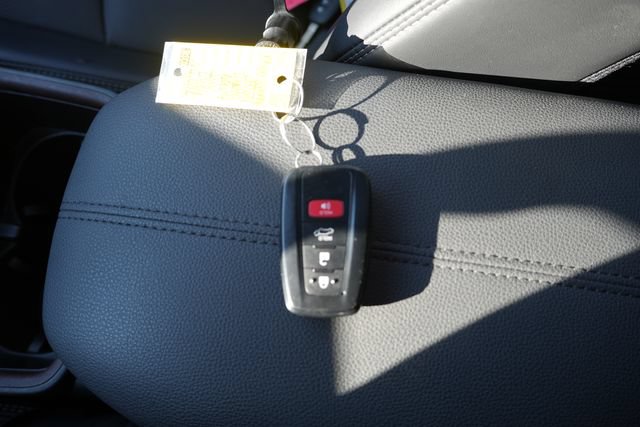 Used 2024 Toyota RAV4 Limited w/ Advanced Technology Package AWD/4WD image 45