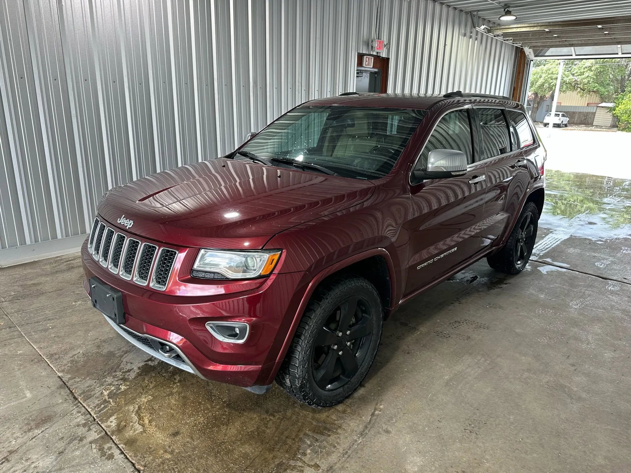 Used 2016 Jeep Grand Cherokee Overland
