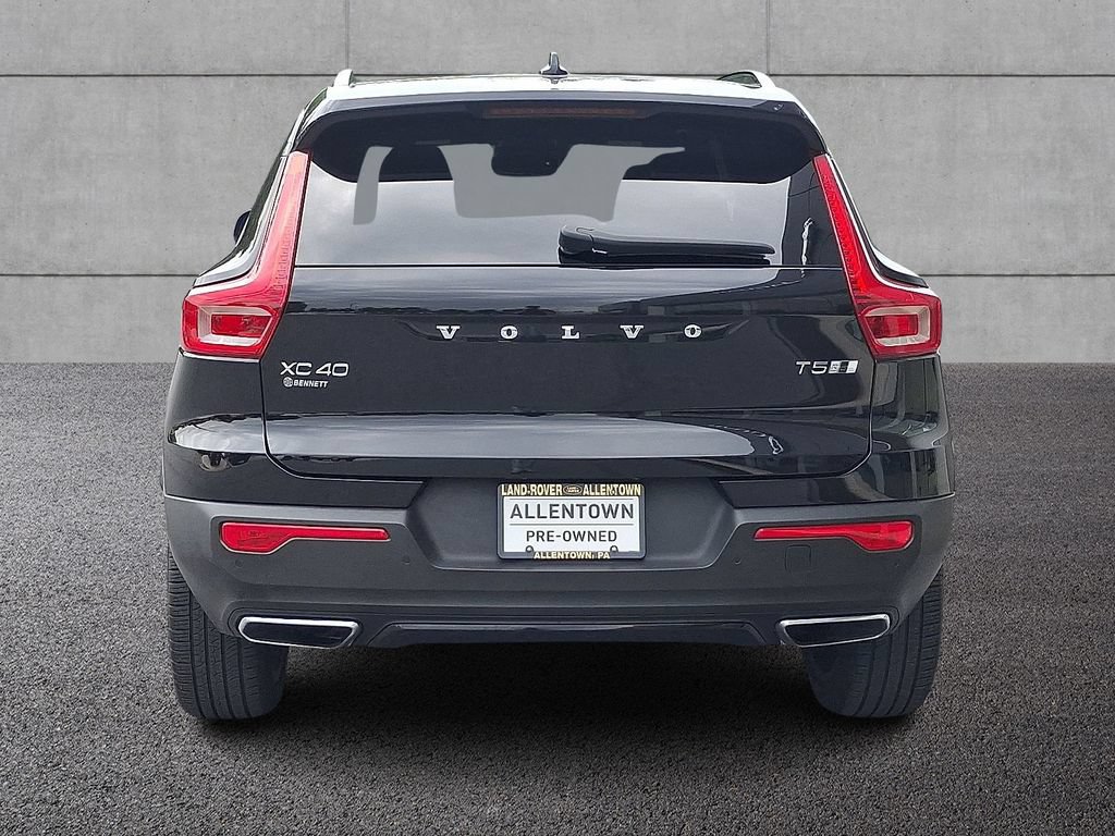 Used 2020 Volvo XC40 T5 R-Design w/ Protection Package Premier AWD/4WD image 5