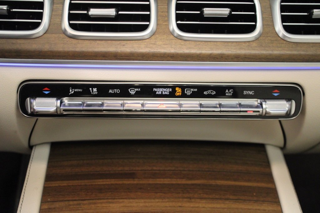 Certified 2025 Mercedes-Benz GLS 450 4MATIC image 28