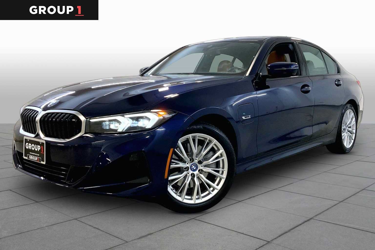 Certified 2023 BMW 330e xDrive w/ Premium Package AWD/4WD video 1