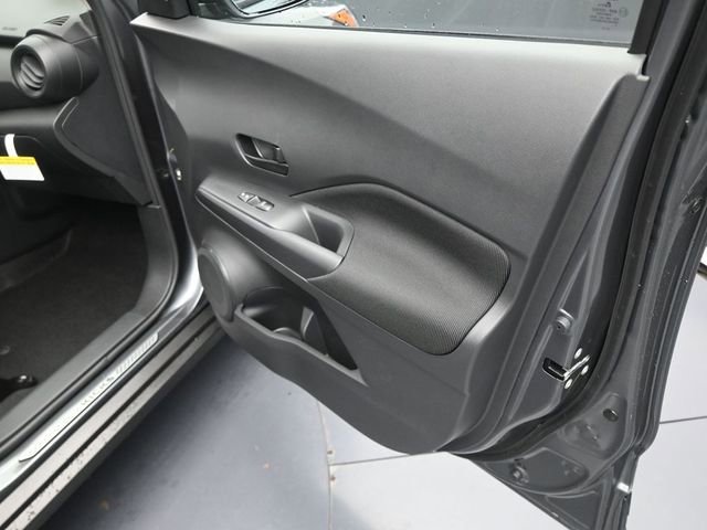 Used 2025 Nissan Kicks Play S image 35