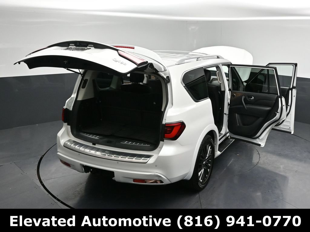 Used 2023 INFINITI QX80 Premium Select w/ All-Season Package image 39