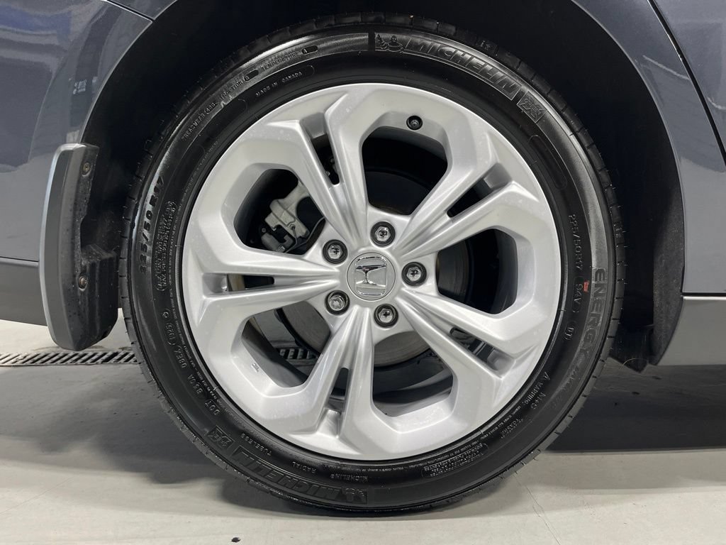 Used 2025 Honda Accord LX image 35
