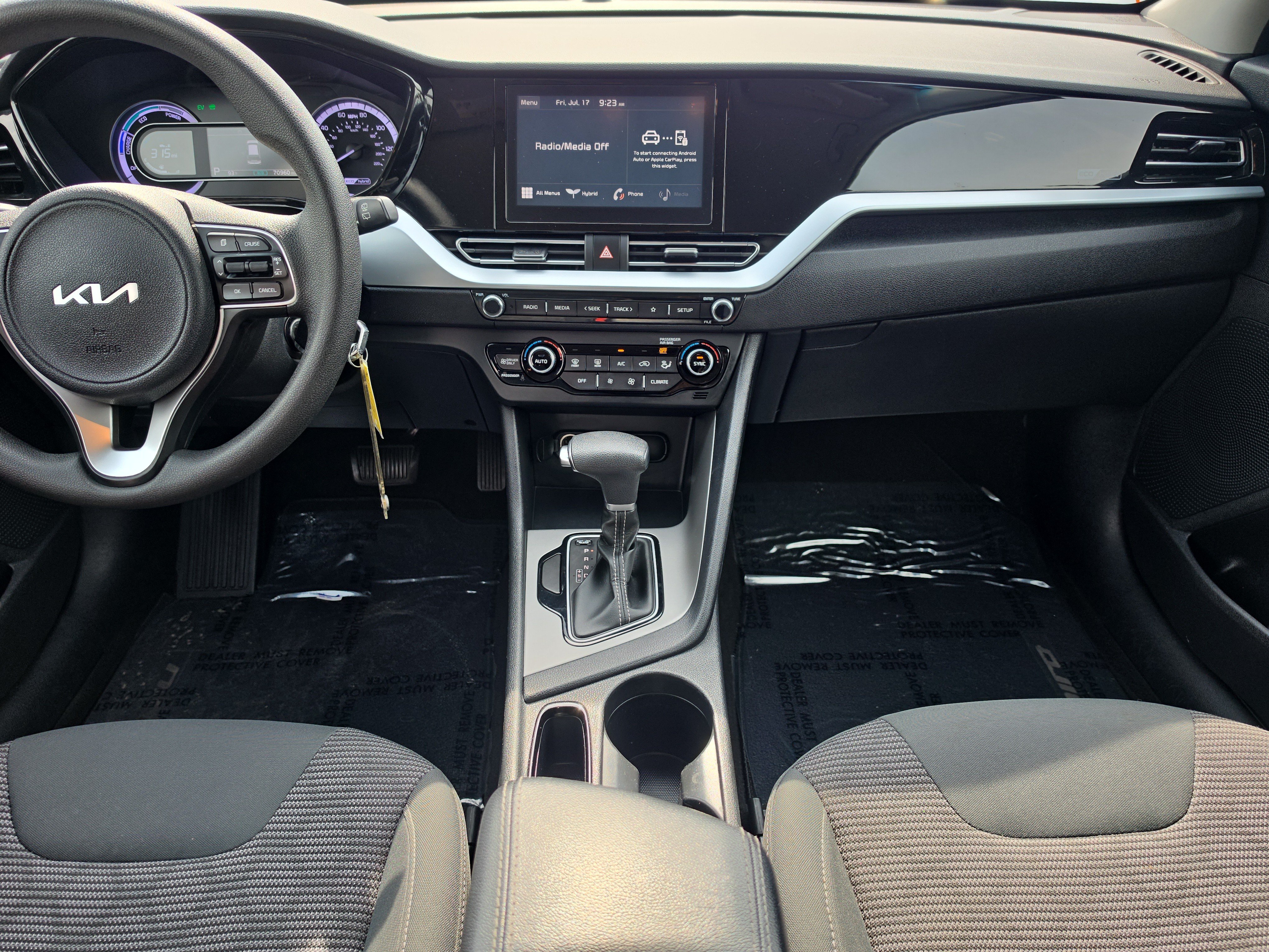 Certified 2022 Kia Niro LX FWD image 14