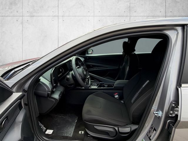 New 2026 Hyundai Elantra SEL Sport Premium FWD image 6