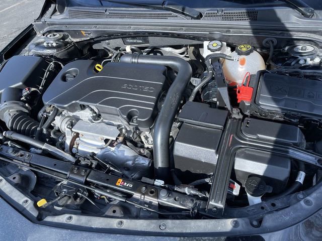 Used 2024 Chevrolet Malibu LT w/ Midnight Edition image 29