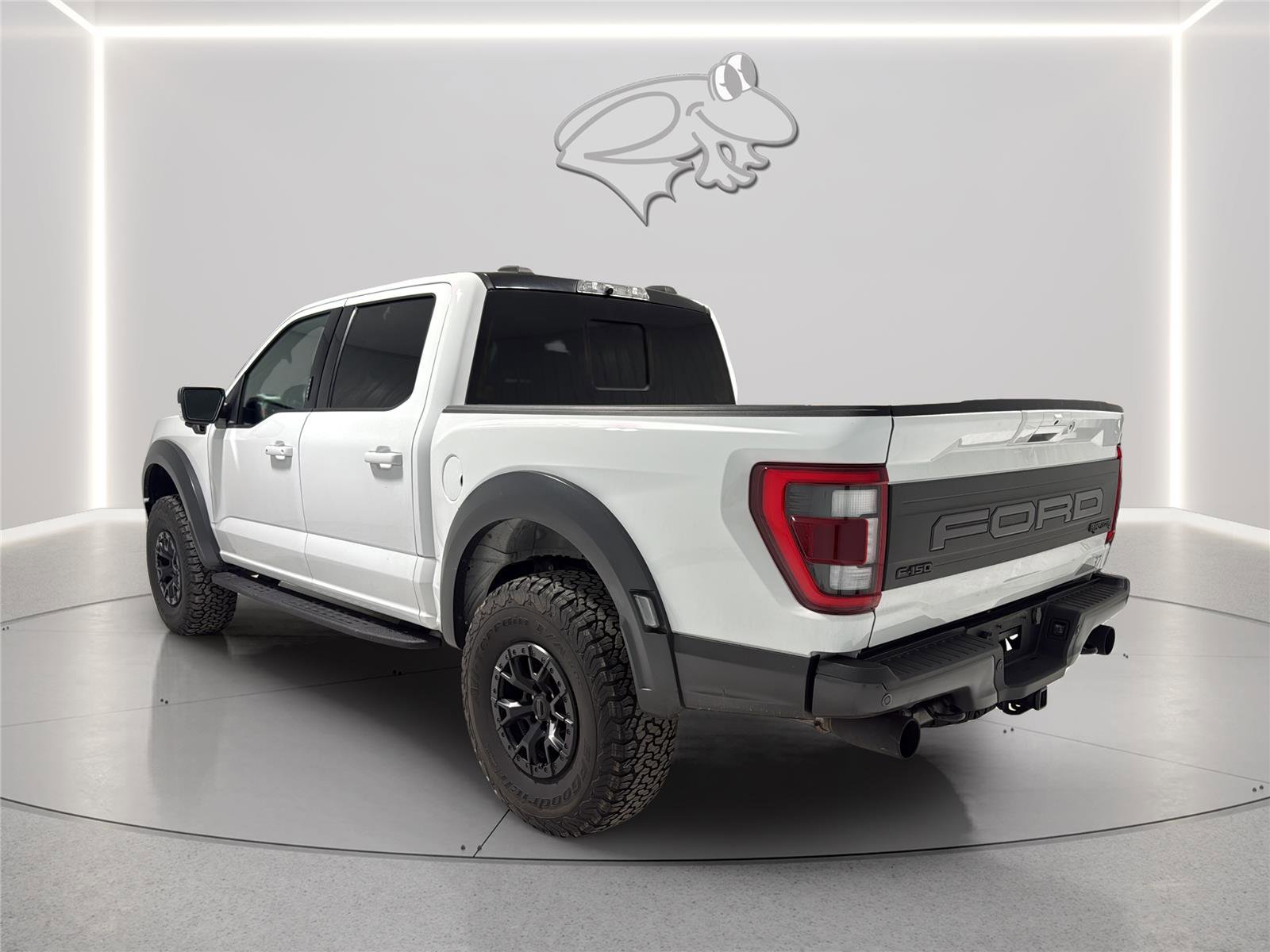 Used 2023 Ford F150 Raptor w/ Raptor 37 Performance Package AWD/4WD image 3