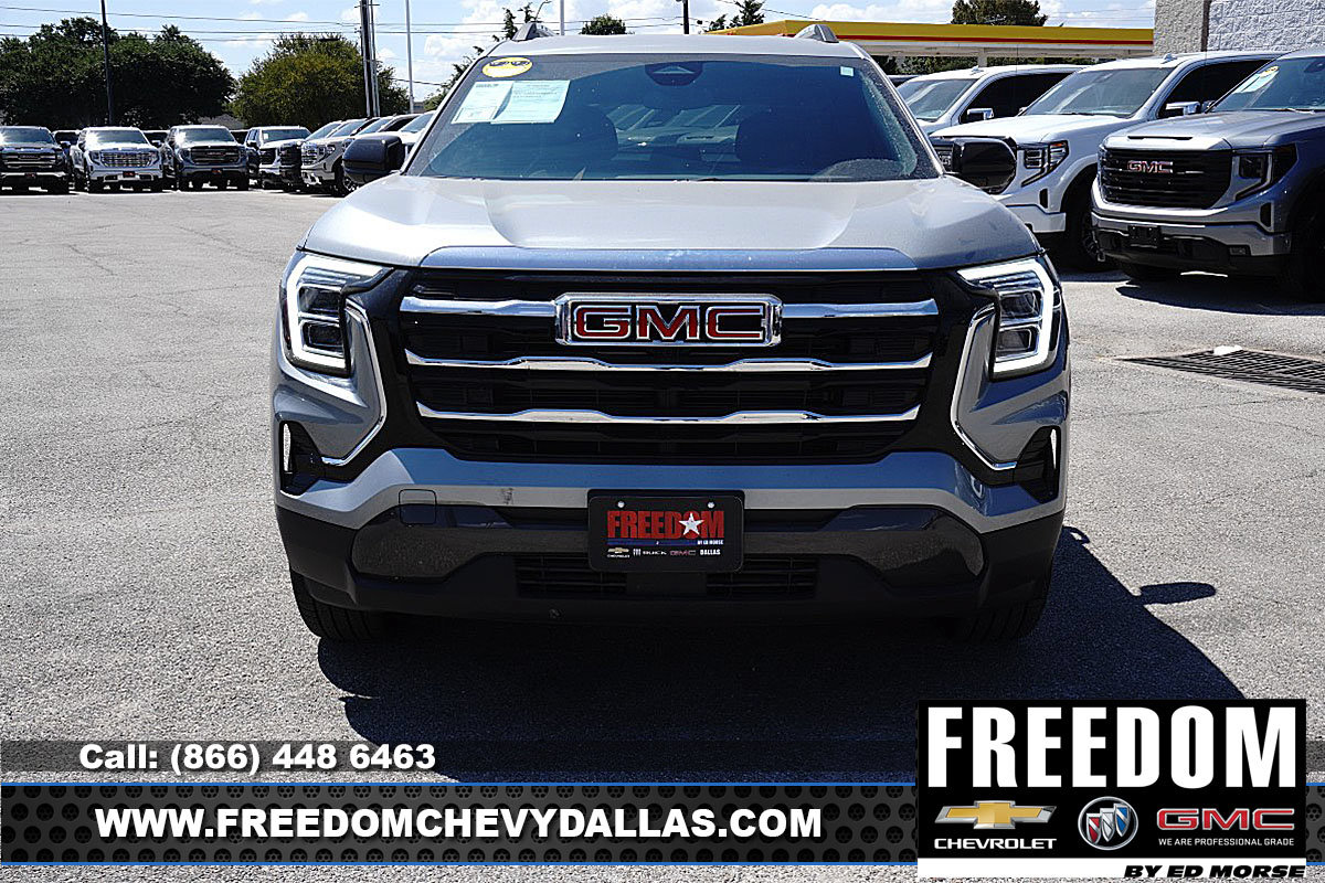 New 2026 GMC Terrain Elevation FWD image 2