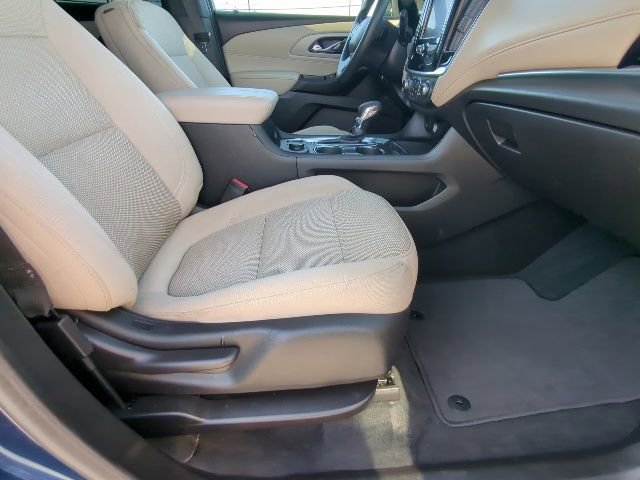 Certified 2023 Chevrolet Traverse LS image 20