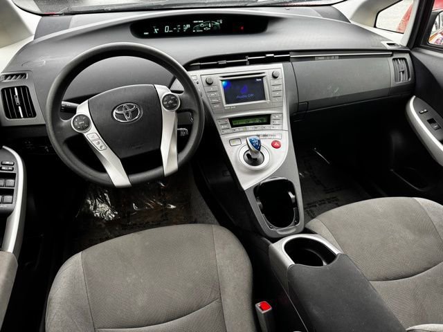 Used 2014 Toyota Prius Three image 7