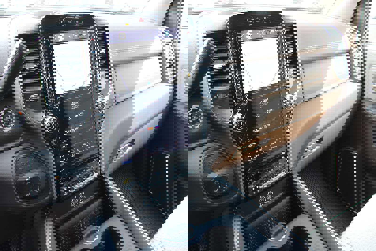 New 2025 RAM 3500 Laramie w/ Towing Technology Group image 22