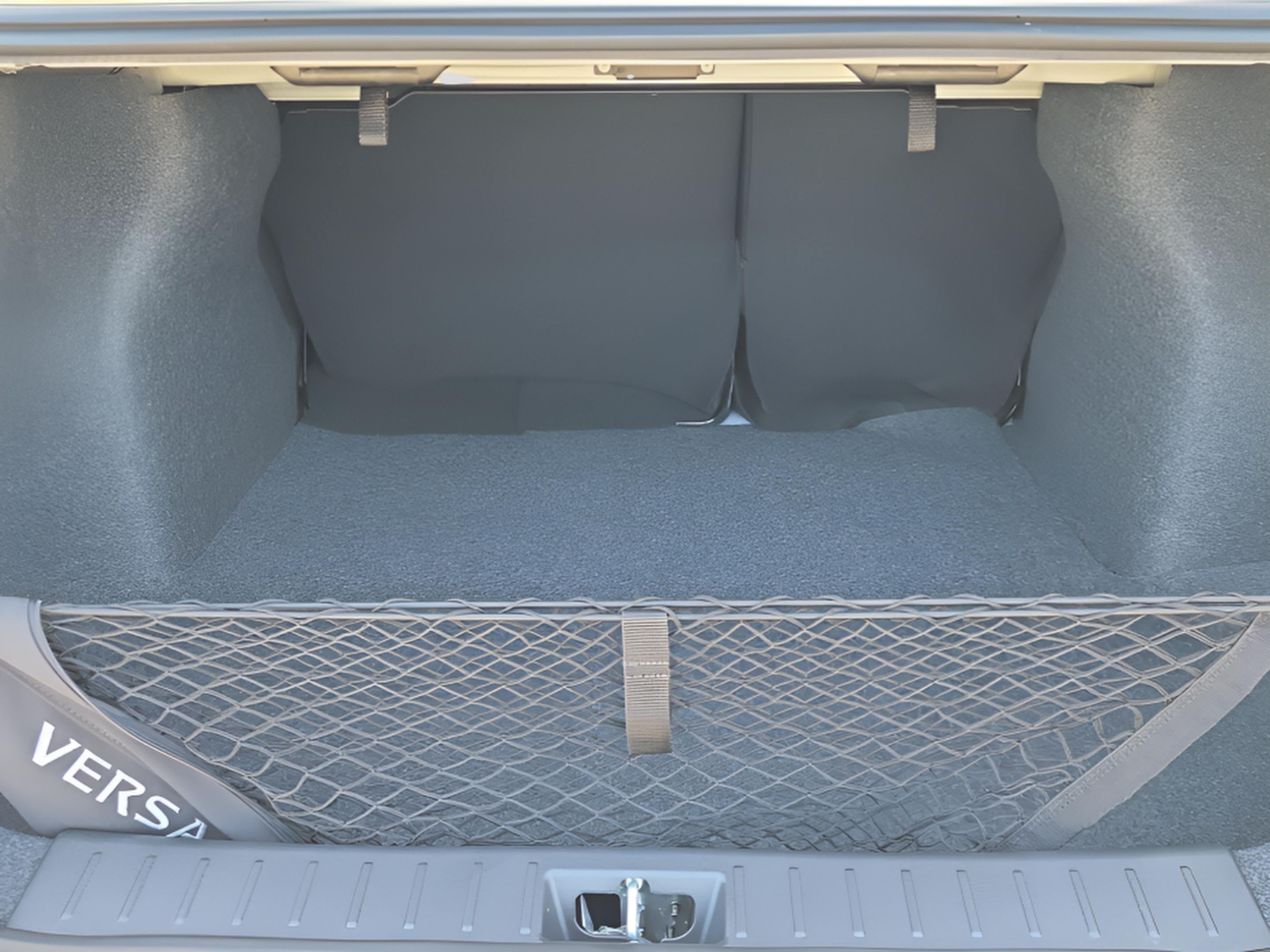New 2025 Nissan Versa SV w/ Trunk Package FWD image 7