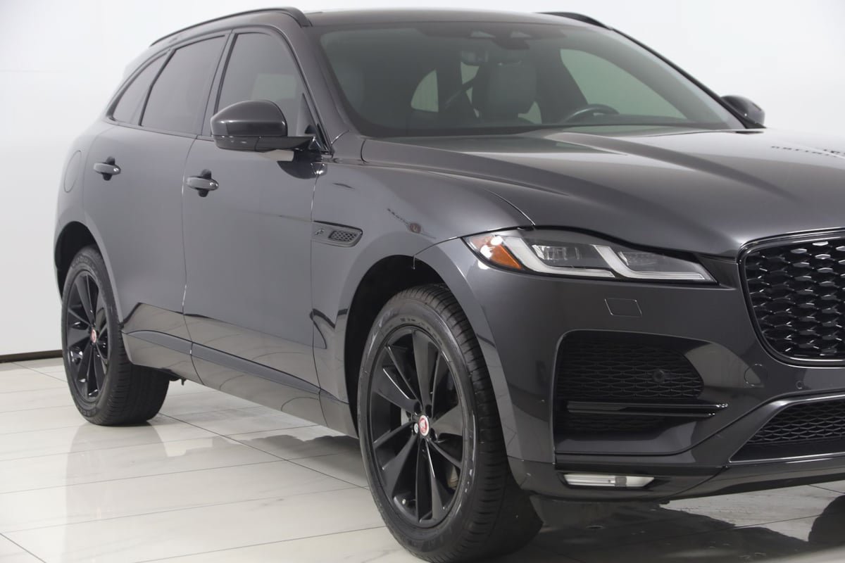 Used 2023 Jaguar F-PACE S AWD/4WD image 36