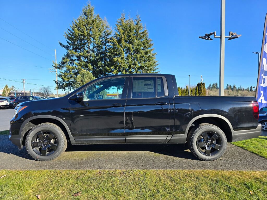 New 2026 Honda Ridgeline Black Edition image 8