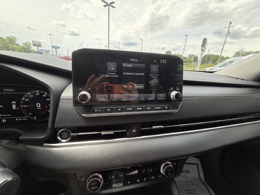 Used 2022 Mitsubishi Outlander SEL AWD/4WD image 22