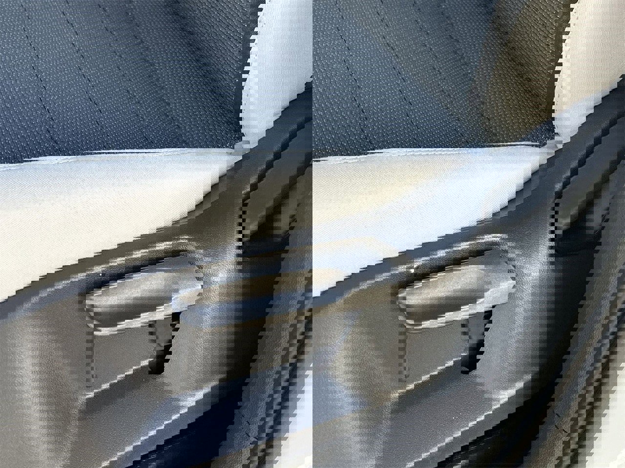 New 2026 Volkswagen Taos S image 16