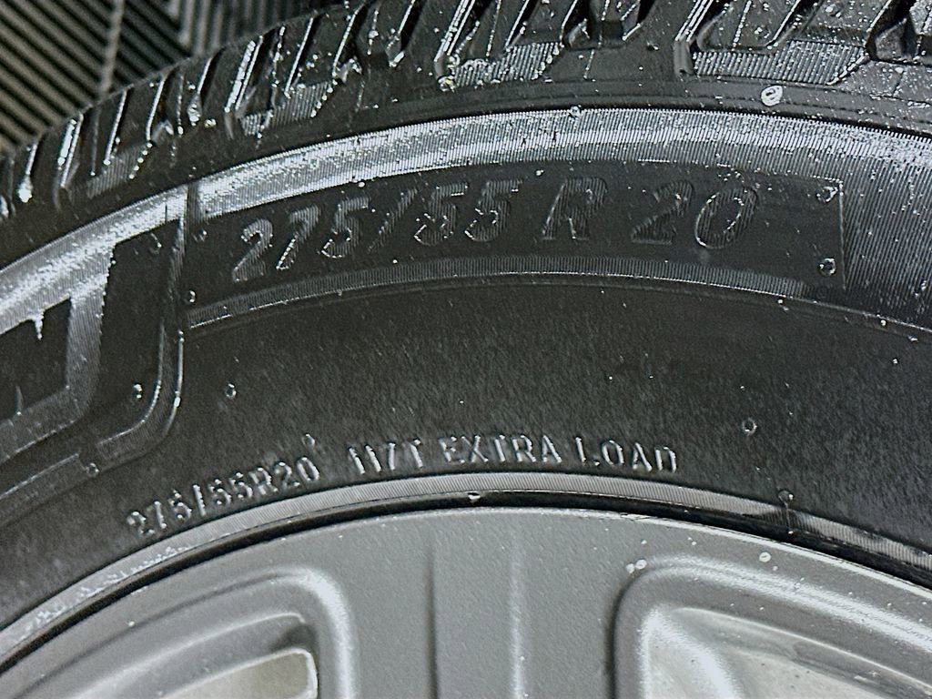 Used 2020 Ford F150 Lariat image 34