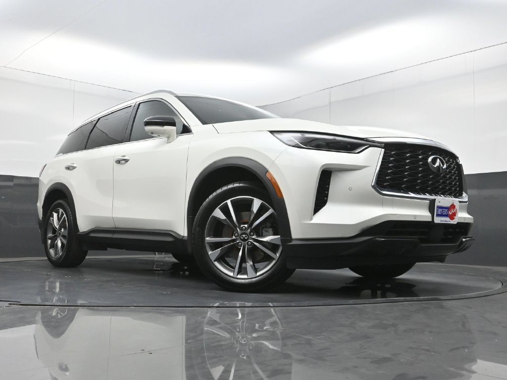 Used 2023 INFINITI QX60 Luxe w/ Cargo Package FWD image 26