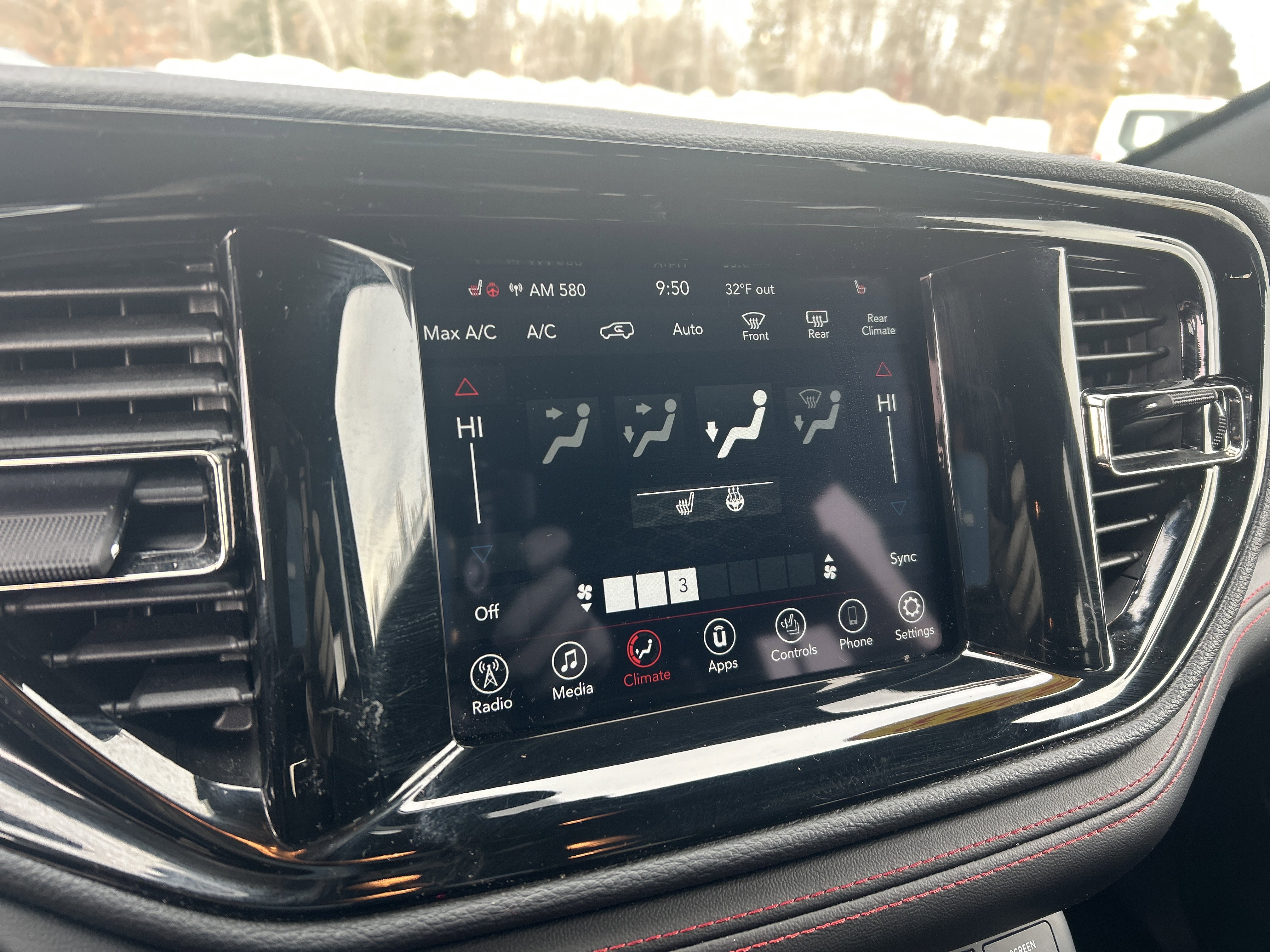 Used 2023 Dodge Durango GT image 19