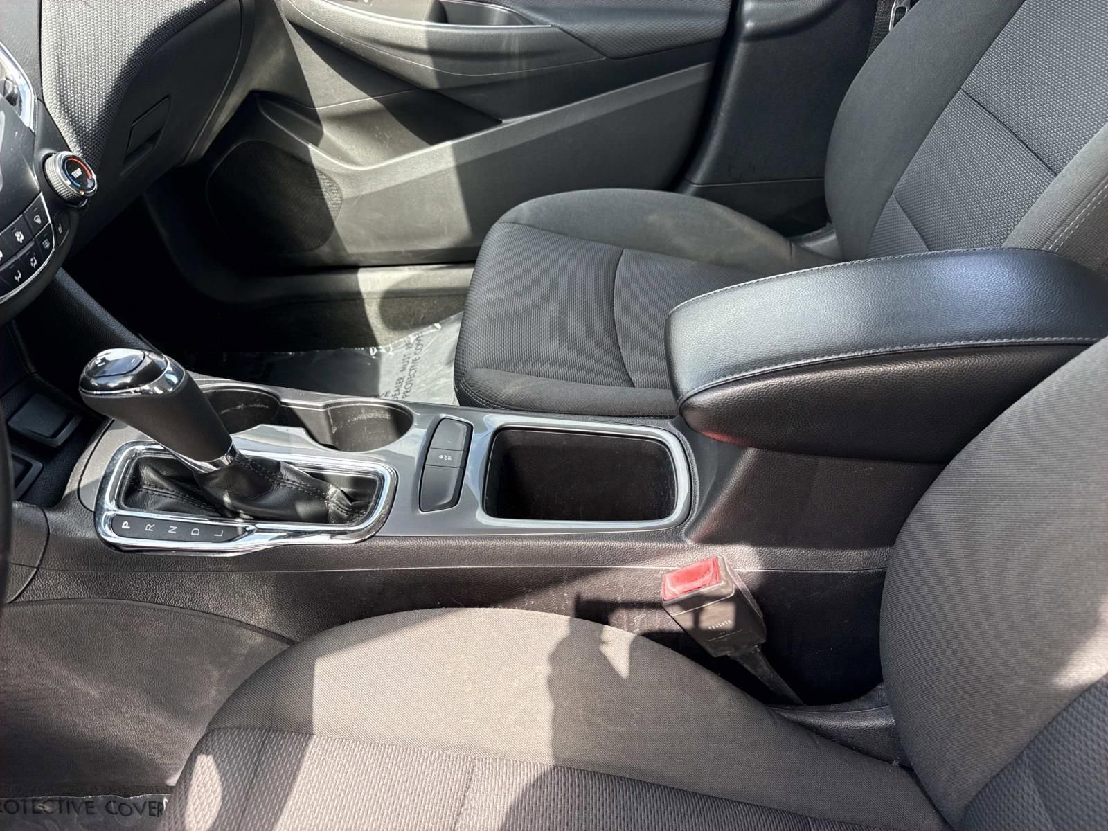 Used 2018 Chevrolet Cruze LT w/ Convenience Package image 21