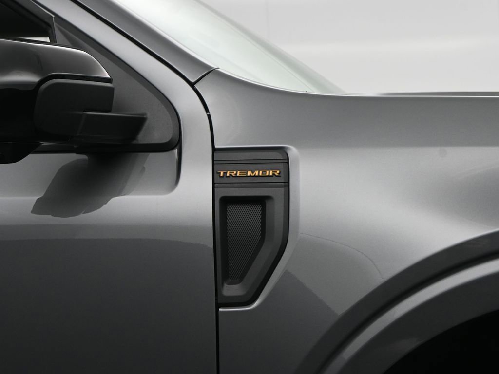 New 2026 Ford Maverick Tremor image 37