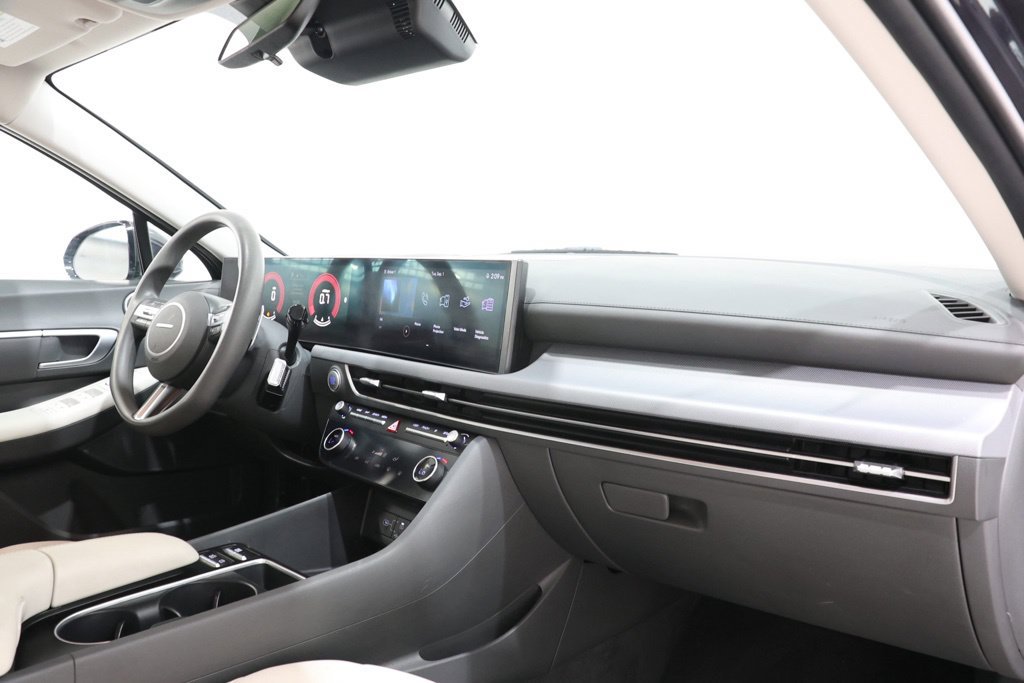 Used 2025 Hyundai Sonata SEL FWD image 14