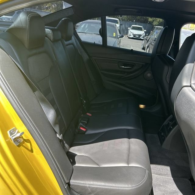 Used 2016 BMW M3 RWD image 16
