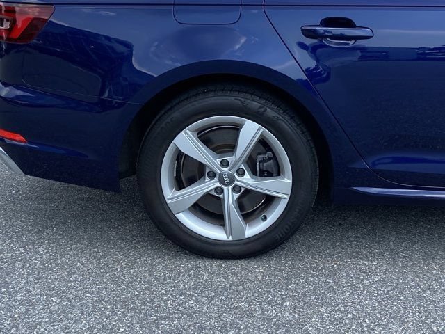 Used 2019 Audi A4 2.0T Premium w/ Convenience Package AWD/4WD image 10