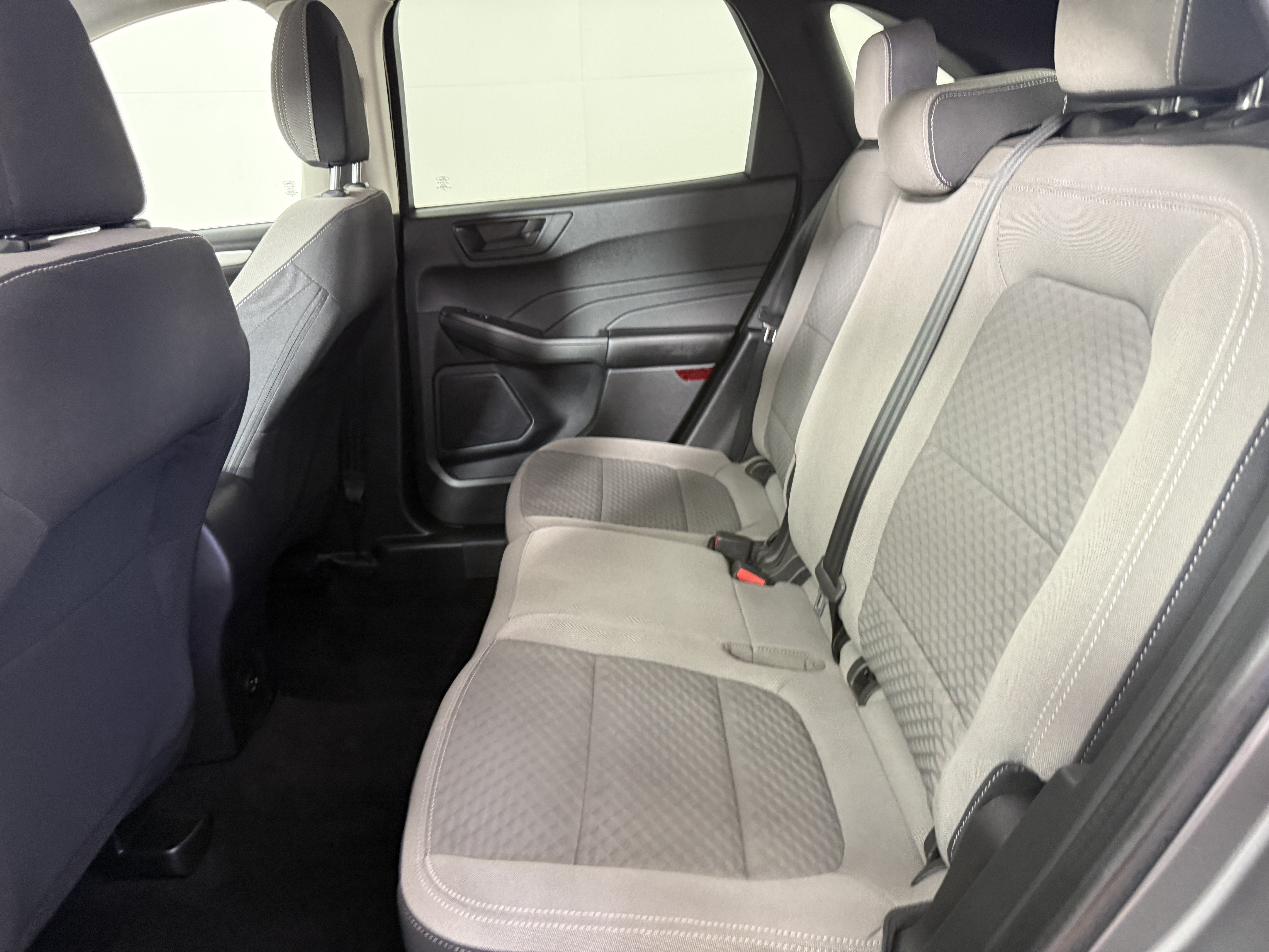 Certified 2022 Ford Escape SE w/ SE Sport Appearance Package FWD image 13