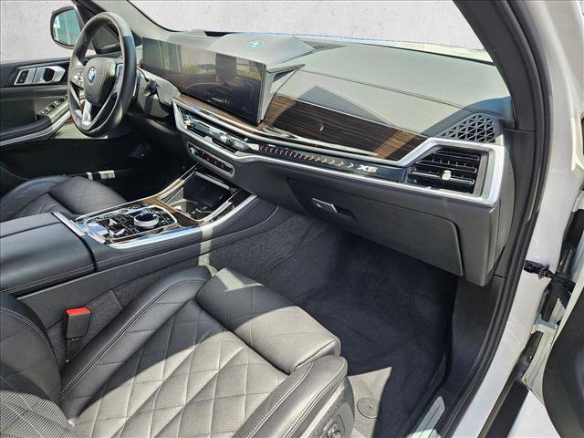Certified 2024 BMW X5 xDrive50e w/ Executive Package AWD/4WD image 21