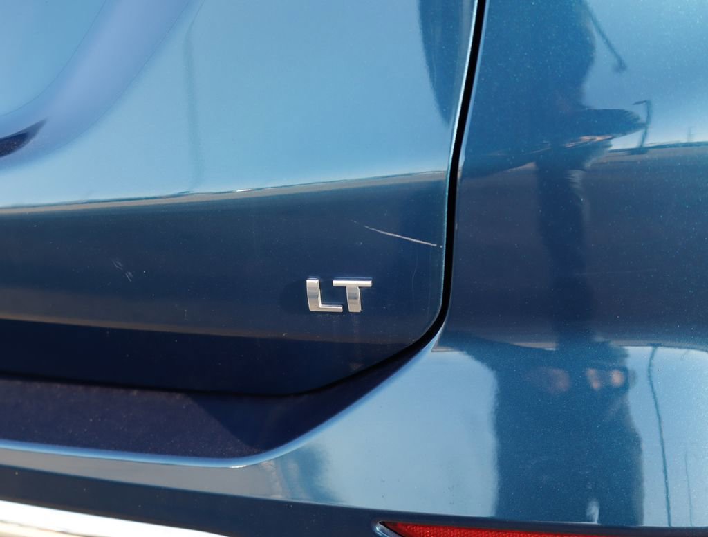 Used 2020 Chevrolet Equinox LT image 32