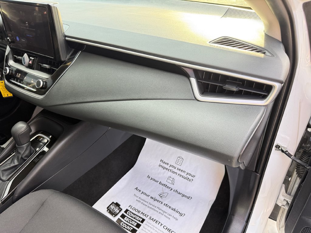 Certified 2025 Toyota Corolla LE FWD image 16