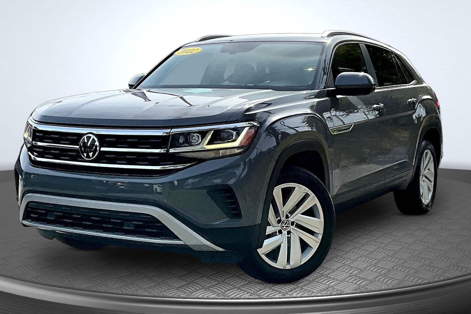 Used 2022 Volkswagen Atlas Cross Sport SE w/ Panoramic Sunroof Package