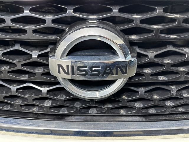 Used 2020 Nissan Armada Platinum w/ Captain's Chairs Package image 9