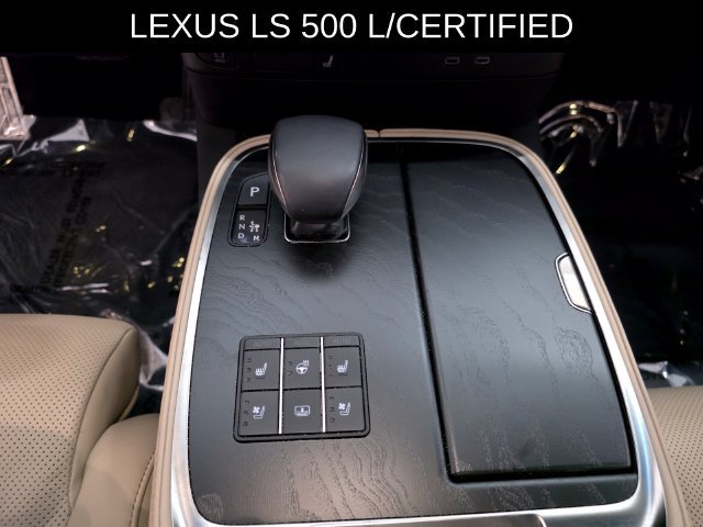 Used 2023 Lexus LS 500 w/ Accessory Package (Z1) RWD image 25