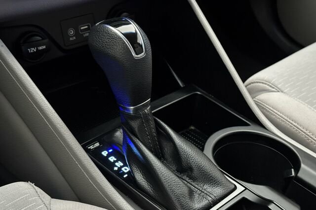 Used 2020 Hyundai Tucson Value FWD image 18