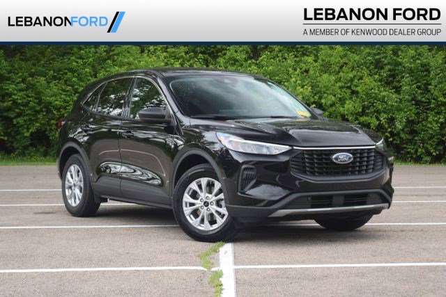 Used 2024 Ford Escape Active w/ Tech Pack #1 FWD image 1