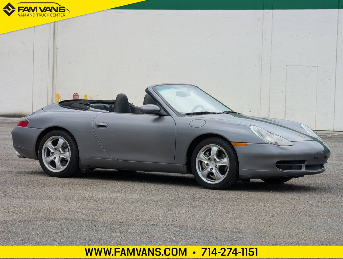 Used 2001 Porsche 911 Carrera 4 image 1