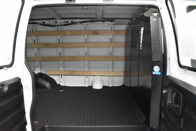 Used 2024 Chevrolet Express 2500 w/ Driver Convenience Package image 17