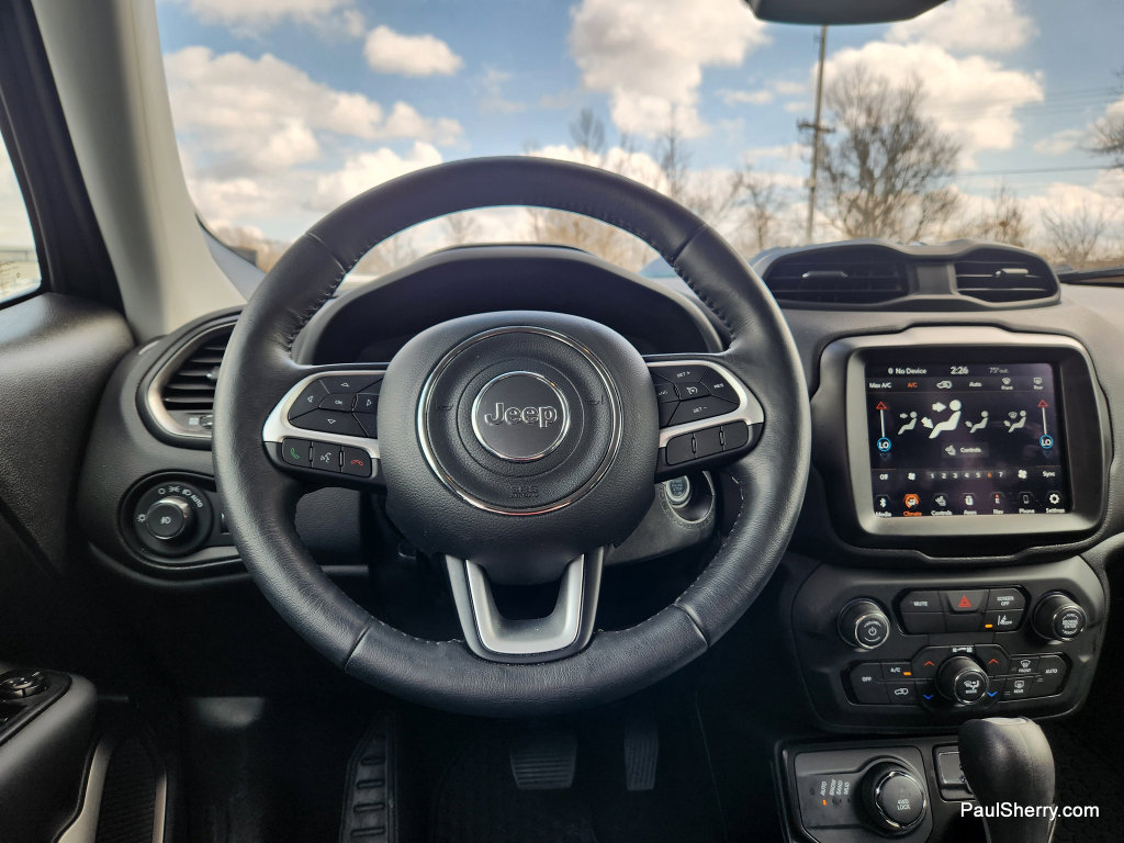 Used 2023 Jeep Renegade Latitude w/ Premium Group AWD/4WD image 30