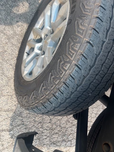 Used 2023 Chevrolet Silverado 1500 LT image 8